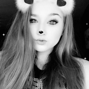 Meet your Posher, Hailey